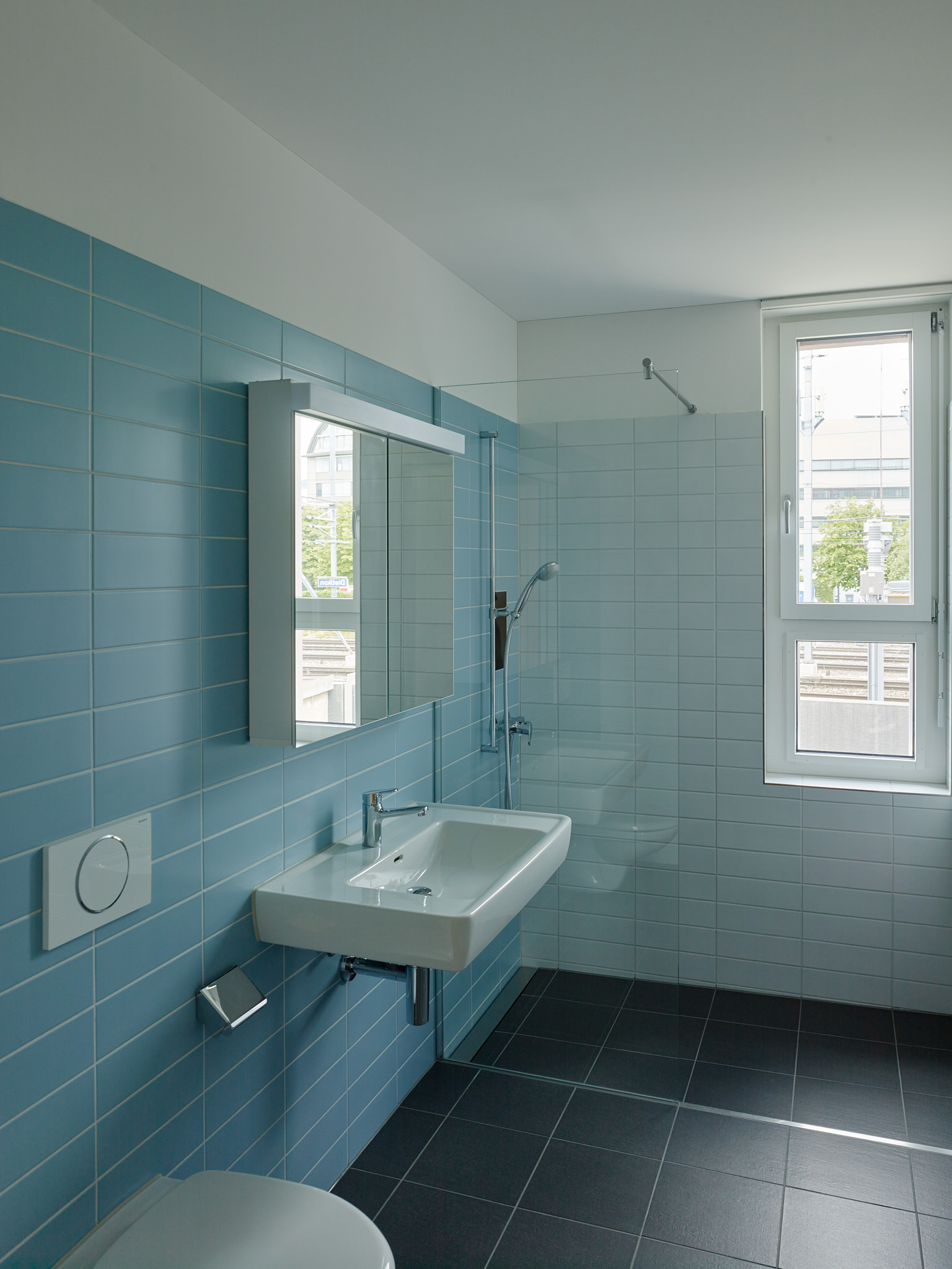 E14507 Alpa 045260 SCREEN